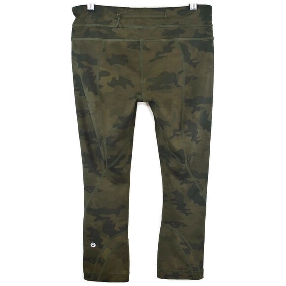 lululemon Run: Inspire Crop II *All Luxtreme Size 4 Savasana Camo Fatigue Green - Picture 1 of 4